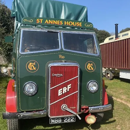 Rare 1954 Renovated Vintage Lorry - Costal Location Guest House Plymouth Exterior photo